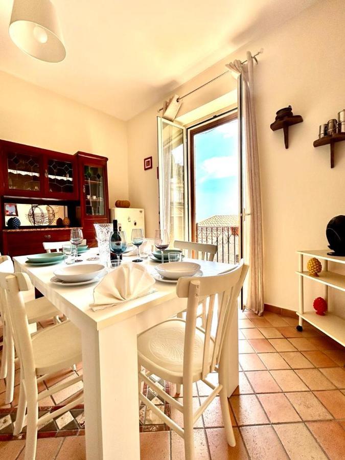 Casa Amelia - Charme In Taormina Exterior foto