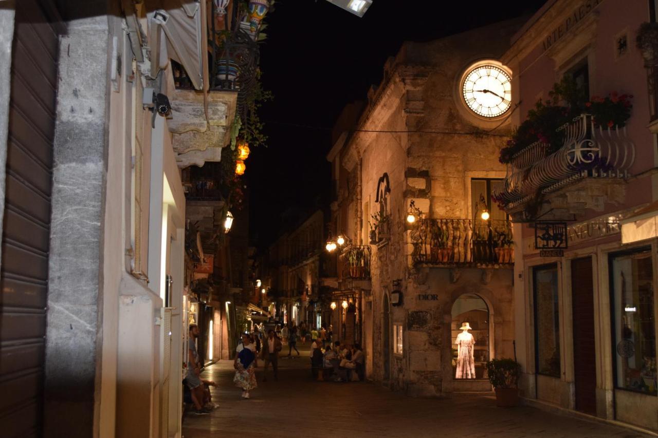 Casa Amelia - Charme In Taormina Exterior foto